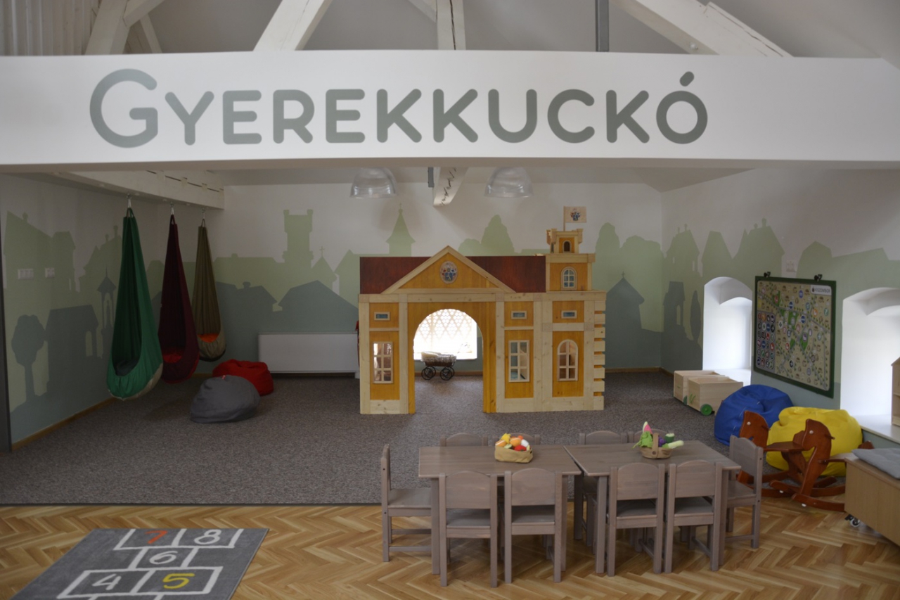 A Rónay-kúria kiállítás gyereknek létrehozott játéksarka