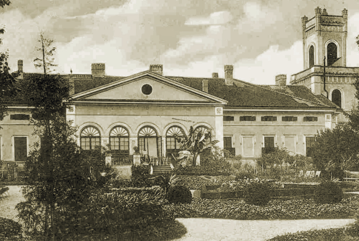 A kiszombori Rónay Jenő kastélya  egy korabeli fényképen